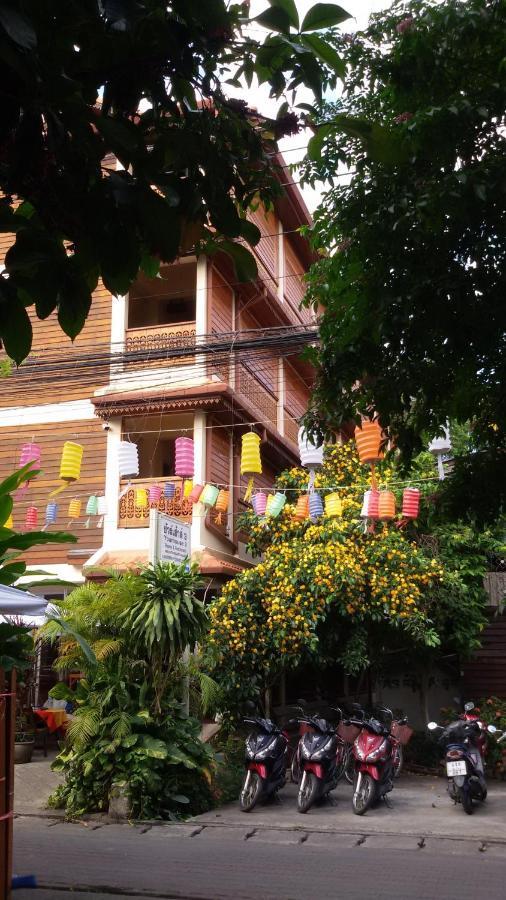 Your House 3 Guest House Chiang Mai Dış mekan fotoğraf